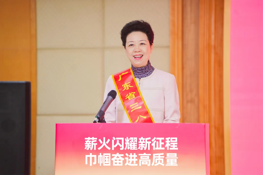 中国妇女报 | 918博天堂李倩仪专访：以供应链为笔，绘行业新篇章
